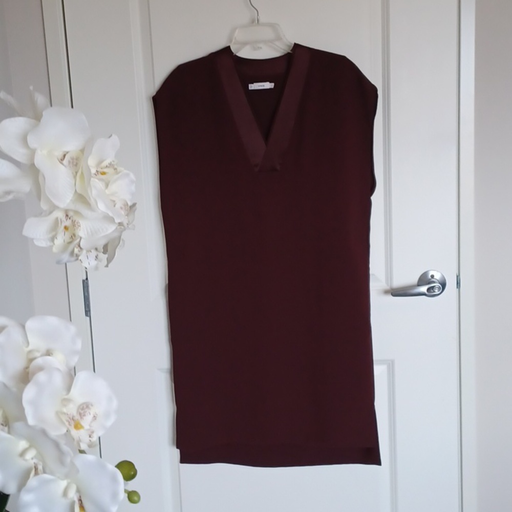 Vince Deep Burgundy Satin Trim V-neck Dress** Sz S/P - Picture 13 of 13